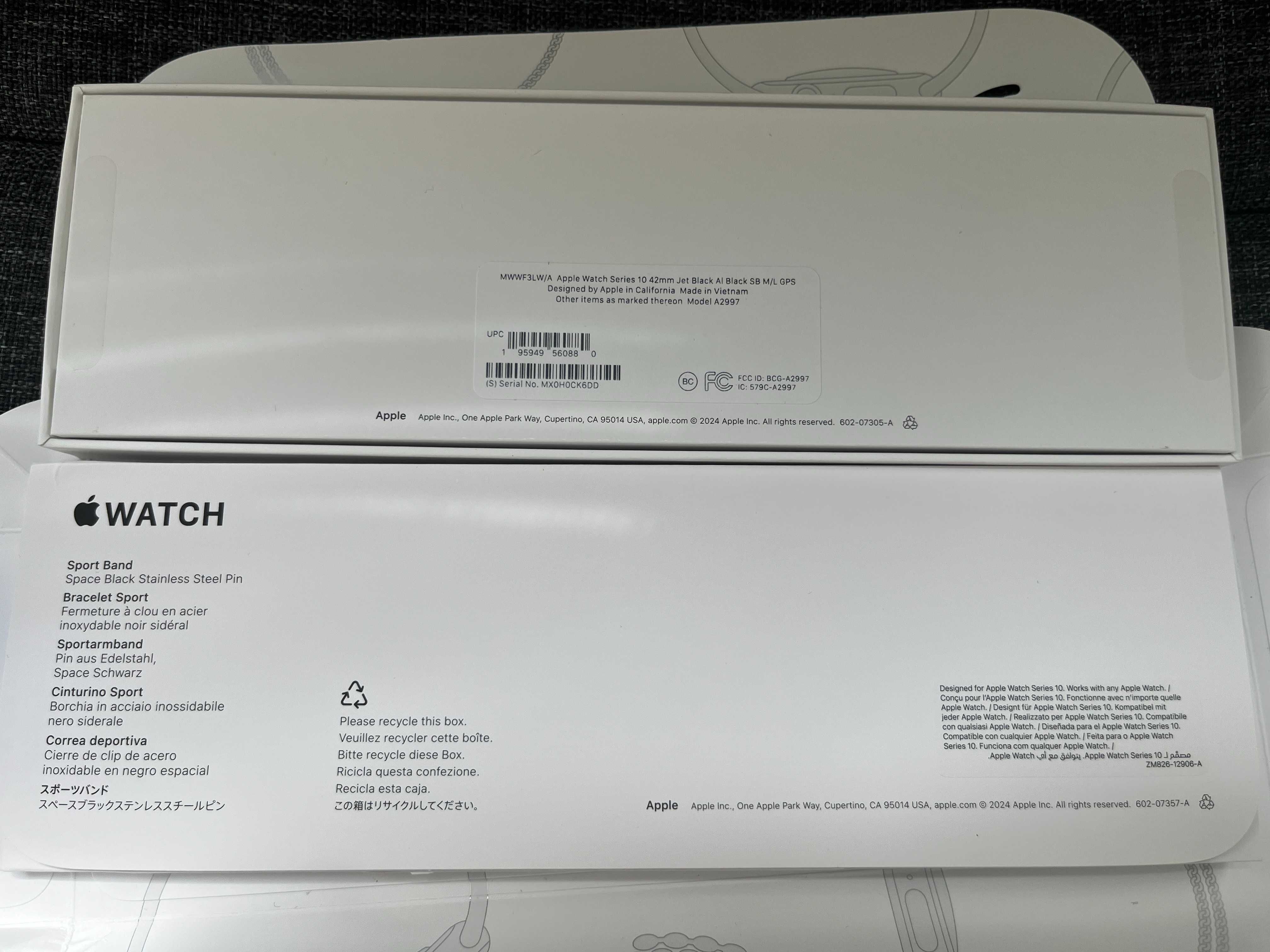 Apple Watch Series 10 42mm Jet Black + аксессуары + гарантия до 2026