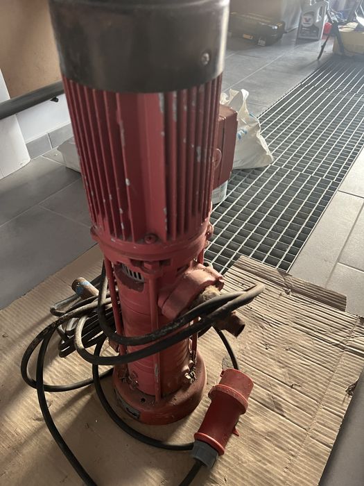 Pompa trojfazowa Grundfos