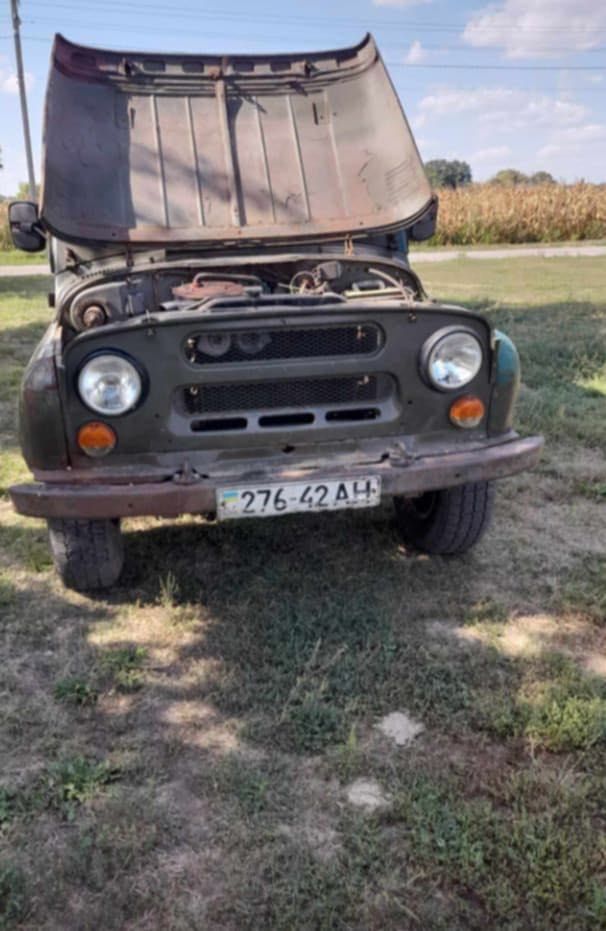 Автомобіль Уаз 469