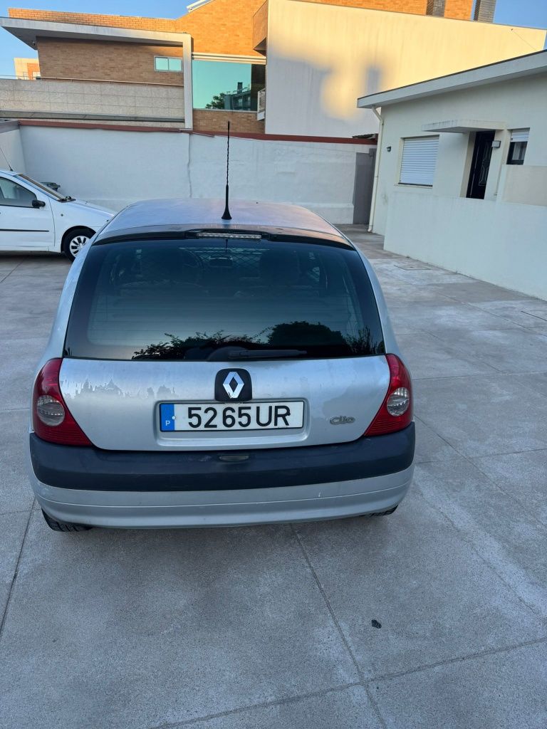Renault Clio 1.5 DCI Comercial