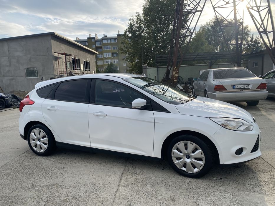 Ford Focus 1 EcoBoost  (3 покоління ) термінов