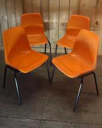 Cadeira de fibra vintage