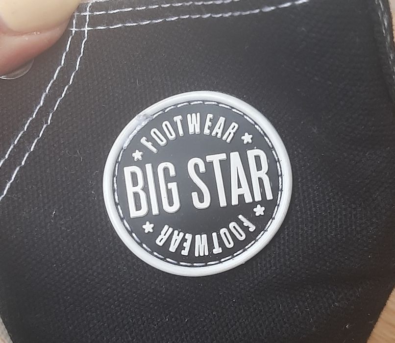 Oryginalne czarne wysokie trampki na białej podeszwie z BigStar