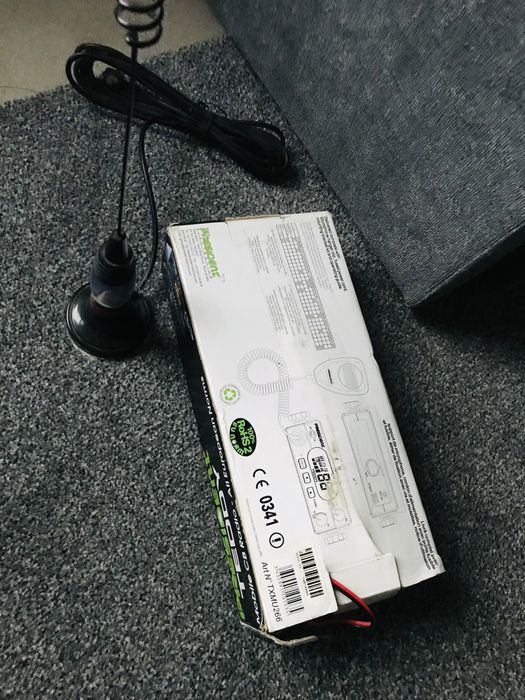 CB radio z anteną