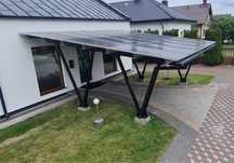 Carport fotowolticzny szczelny dach z paneli dwustanowiskowy aluminium