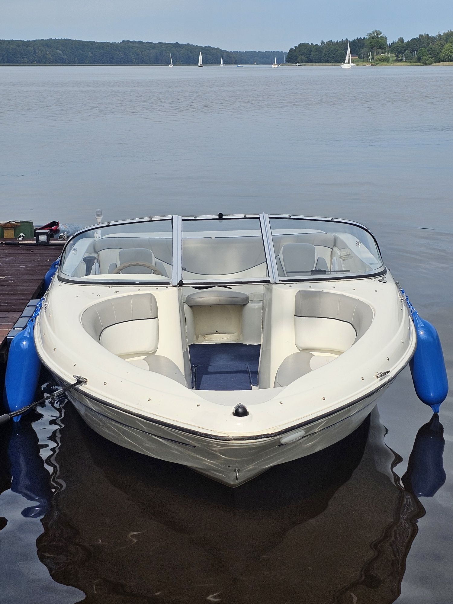 Motorówka glastron 3.0 Mercruiser