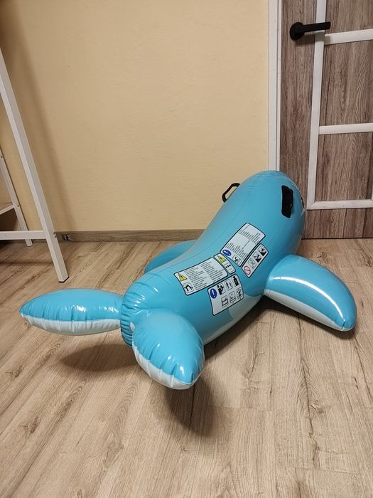 Dmuchany nadmuchiwany materac do pływania lew morski foka intex 2012