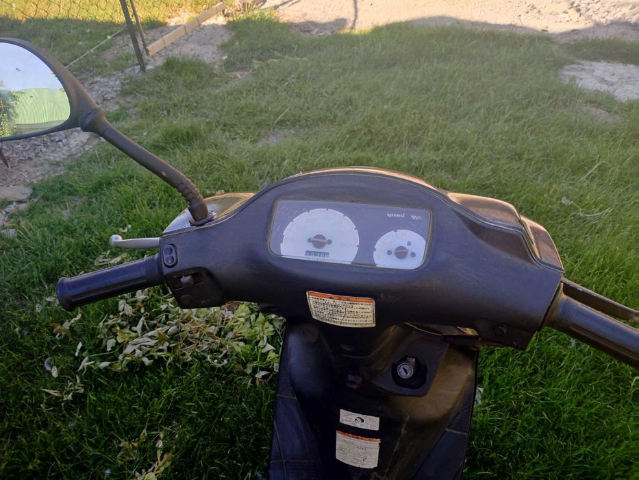 Продам Скутер suzuki