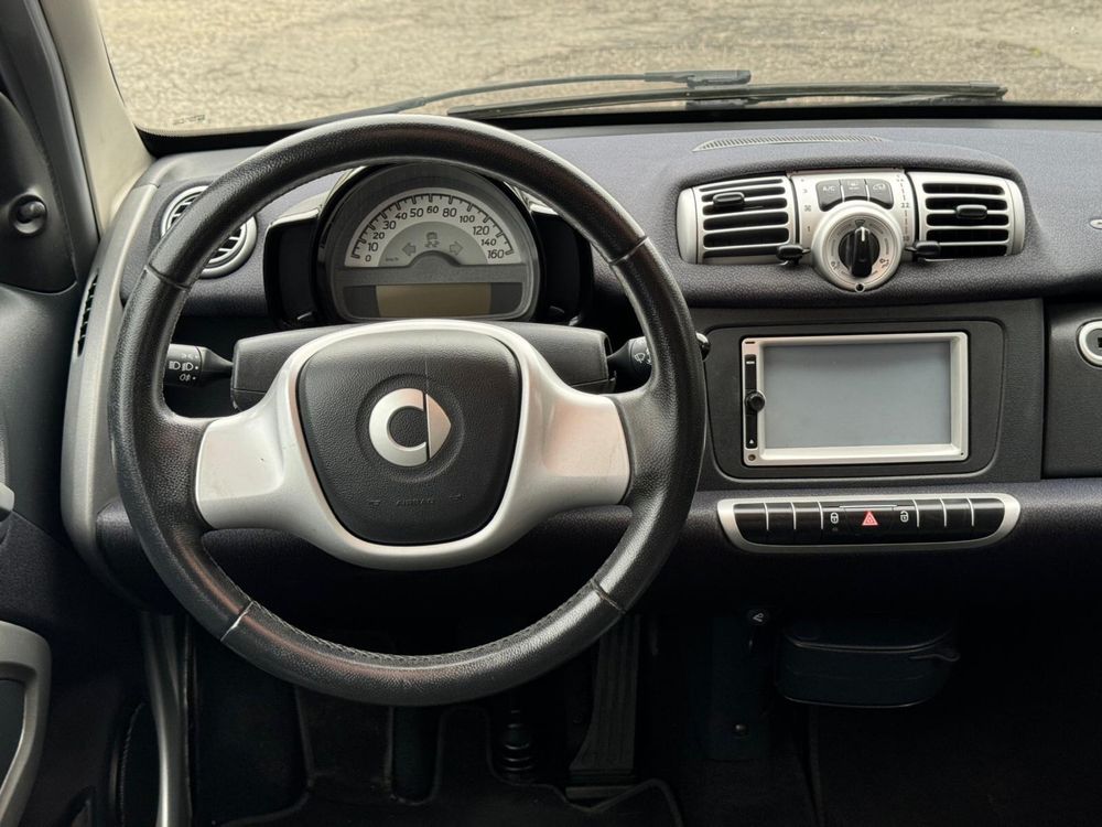 SMART FORTWO 1.0 GASOLINA AR CONDICIONADO  2011