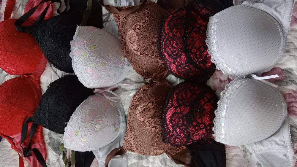 Biustonosze 75b 80b zestaw push up
