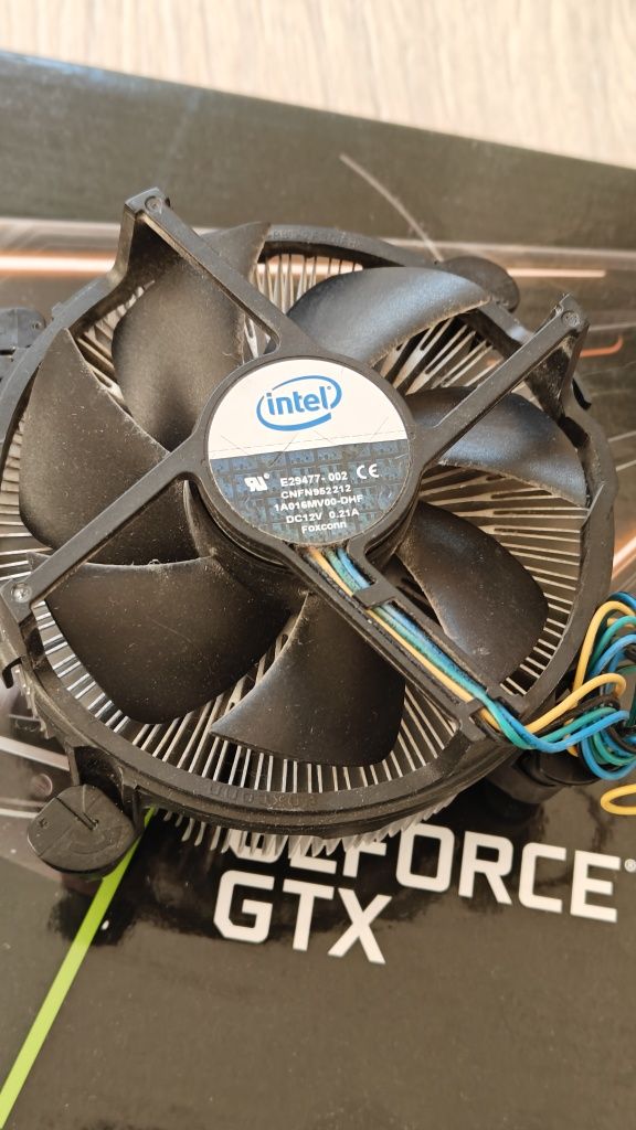 Процесор i7-920 з охолодженням