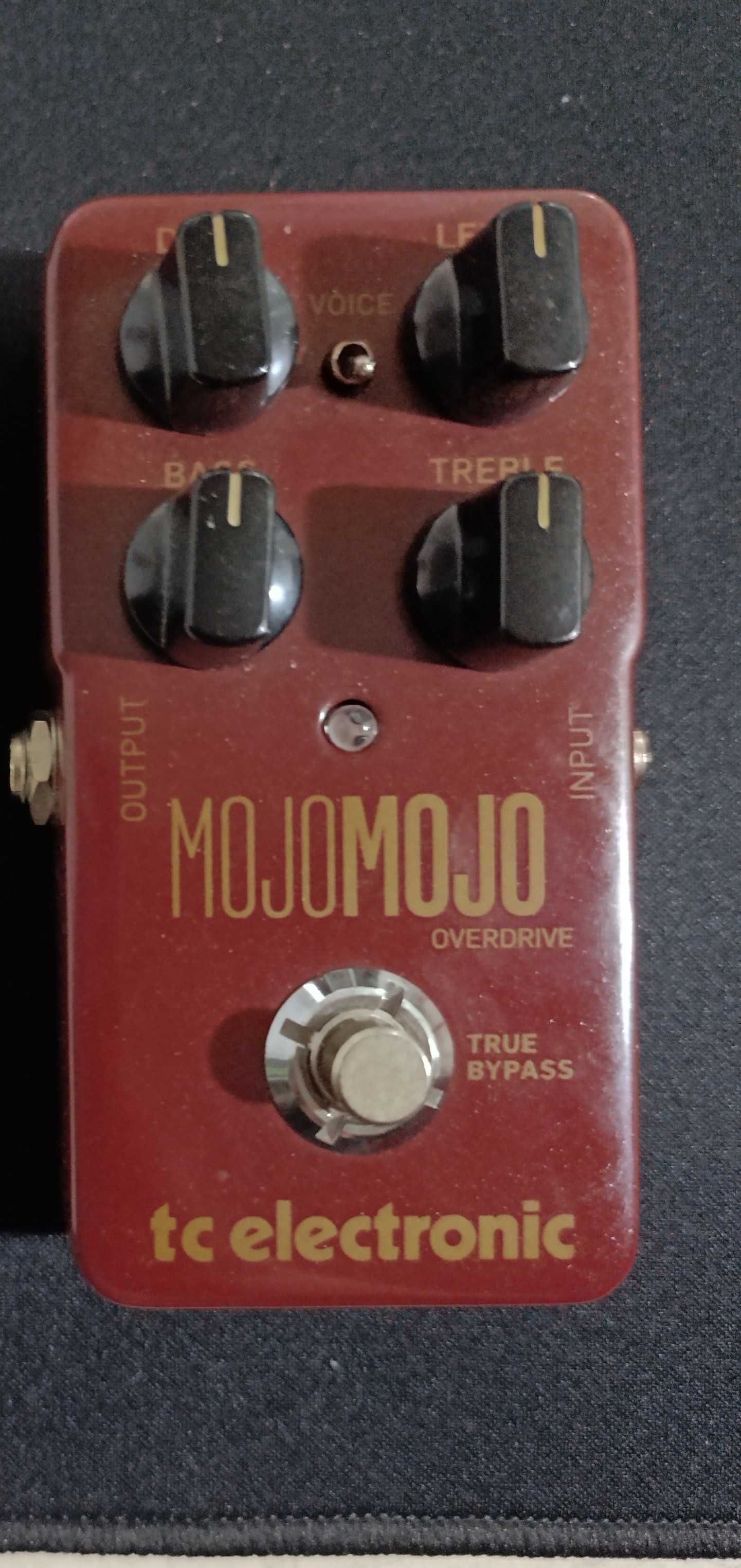 PEDAIS: Boss, Xotic, MXR, Mooer, Nobels, J. Rockett