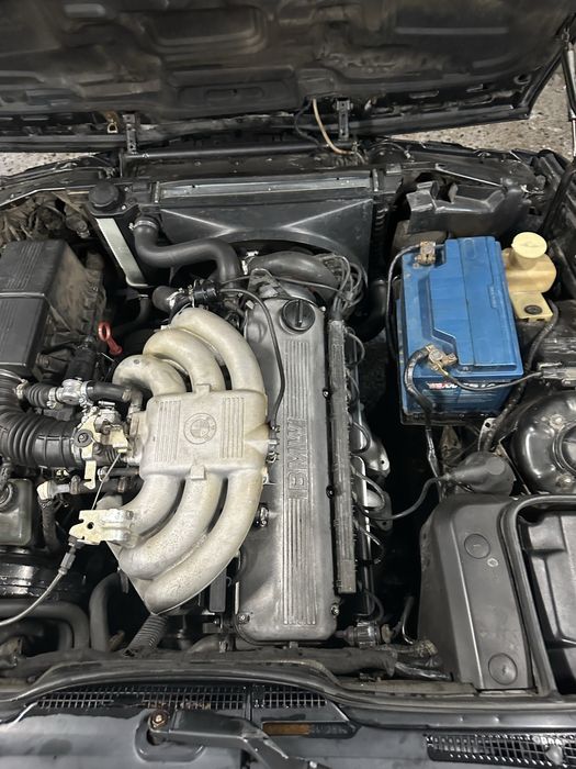 Продам BMW E34 m20b25