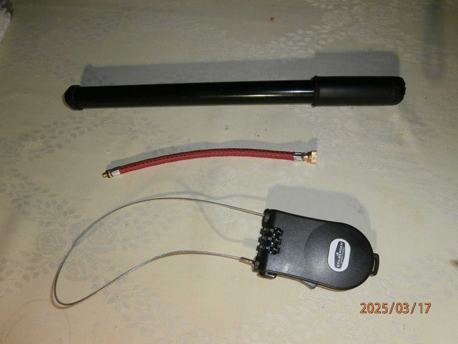 Akcesoria Rowerowe / Zestaw do roweru