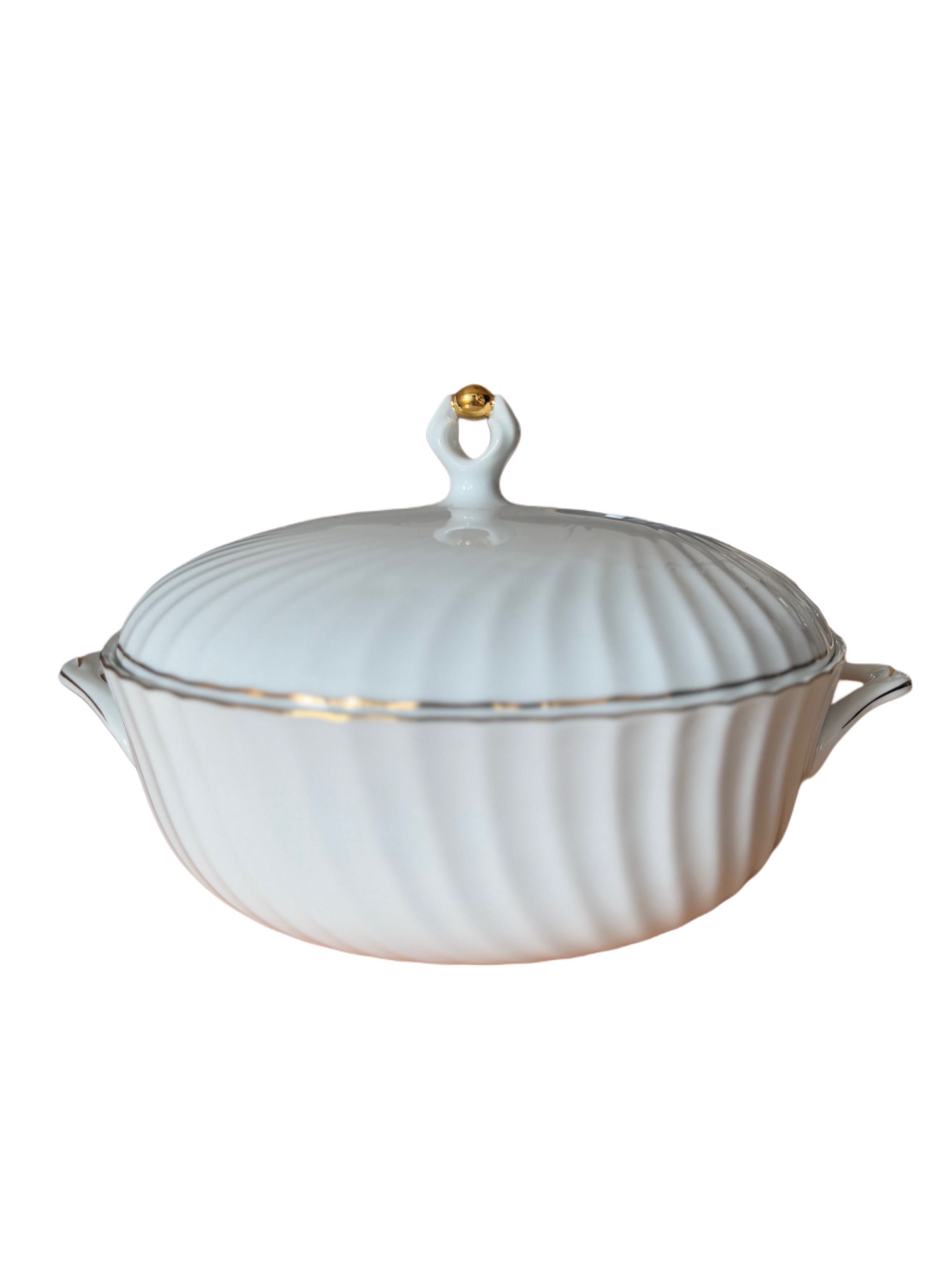 Porcelanas QIN Portugal - Terrina e travessa Elegância e Sofisticação