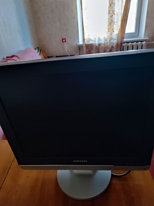 Телевизор - монитор 22