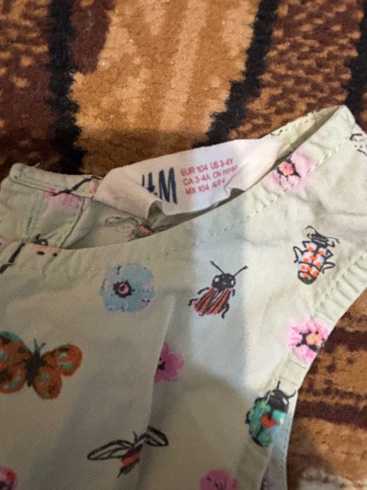 Продам плаття на дівчинку