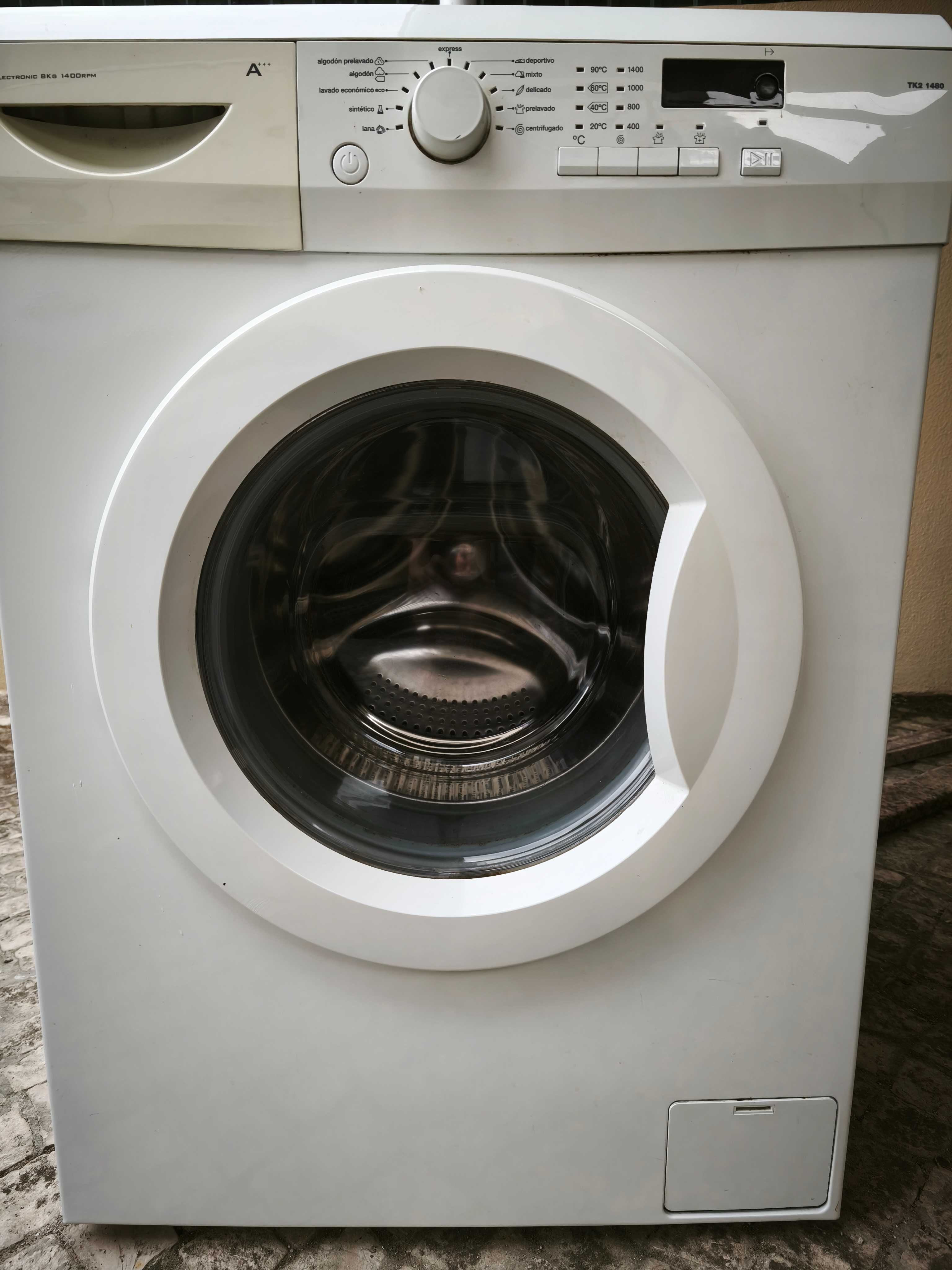 Máquina de lavar roupa Teka