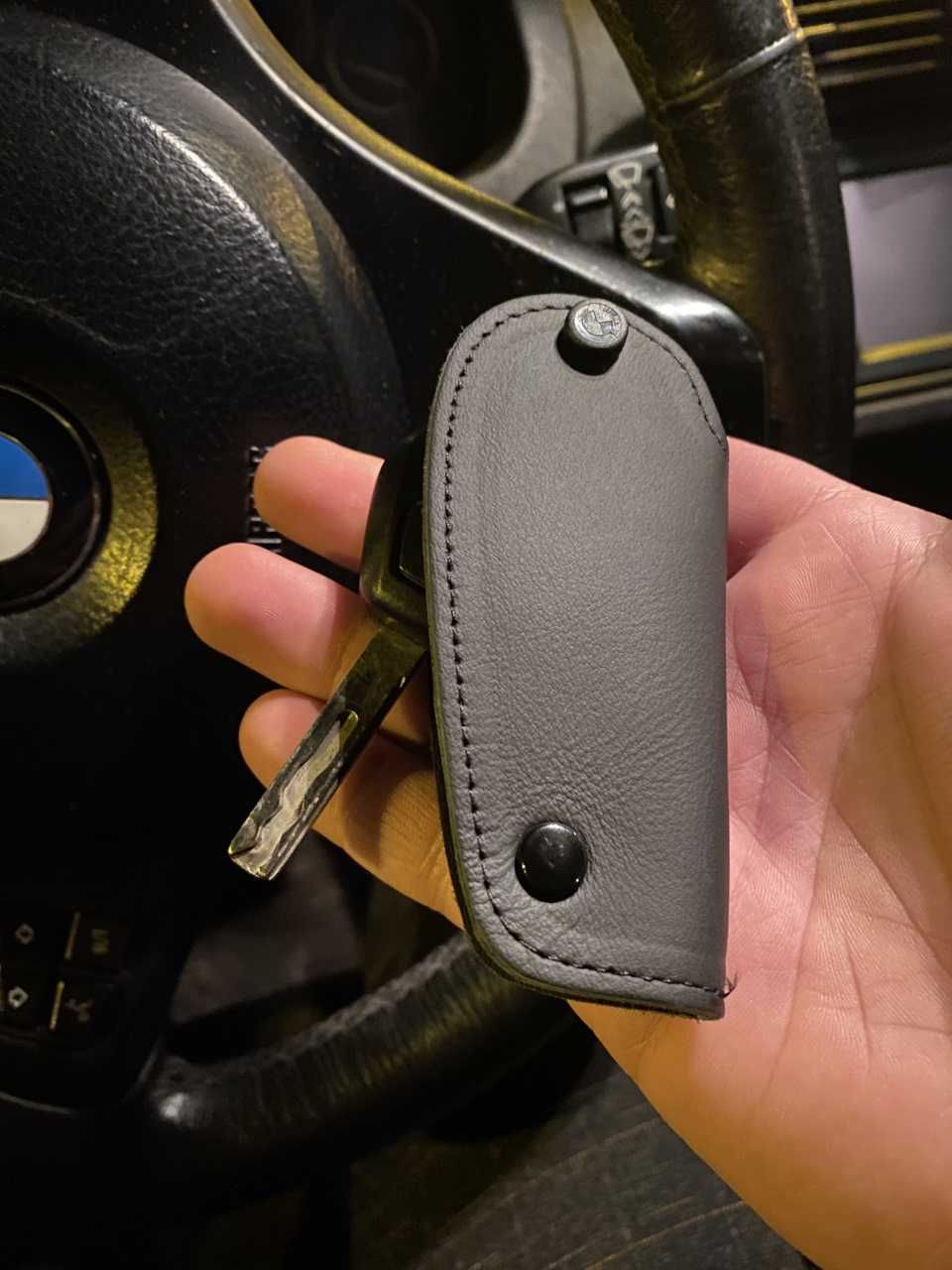 BMW чехол на ключ USB зарядка Оригинал бмв
