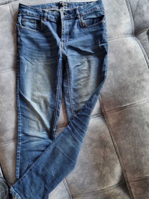 Jeansy damskie granatowe