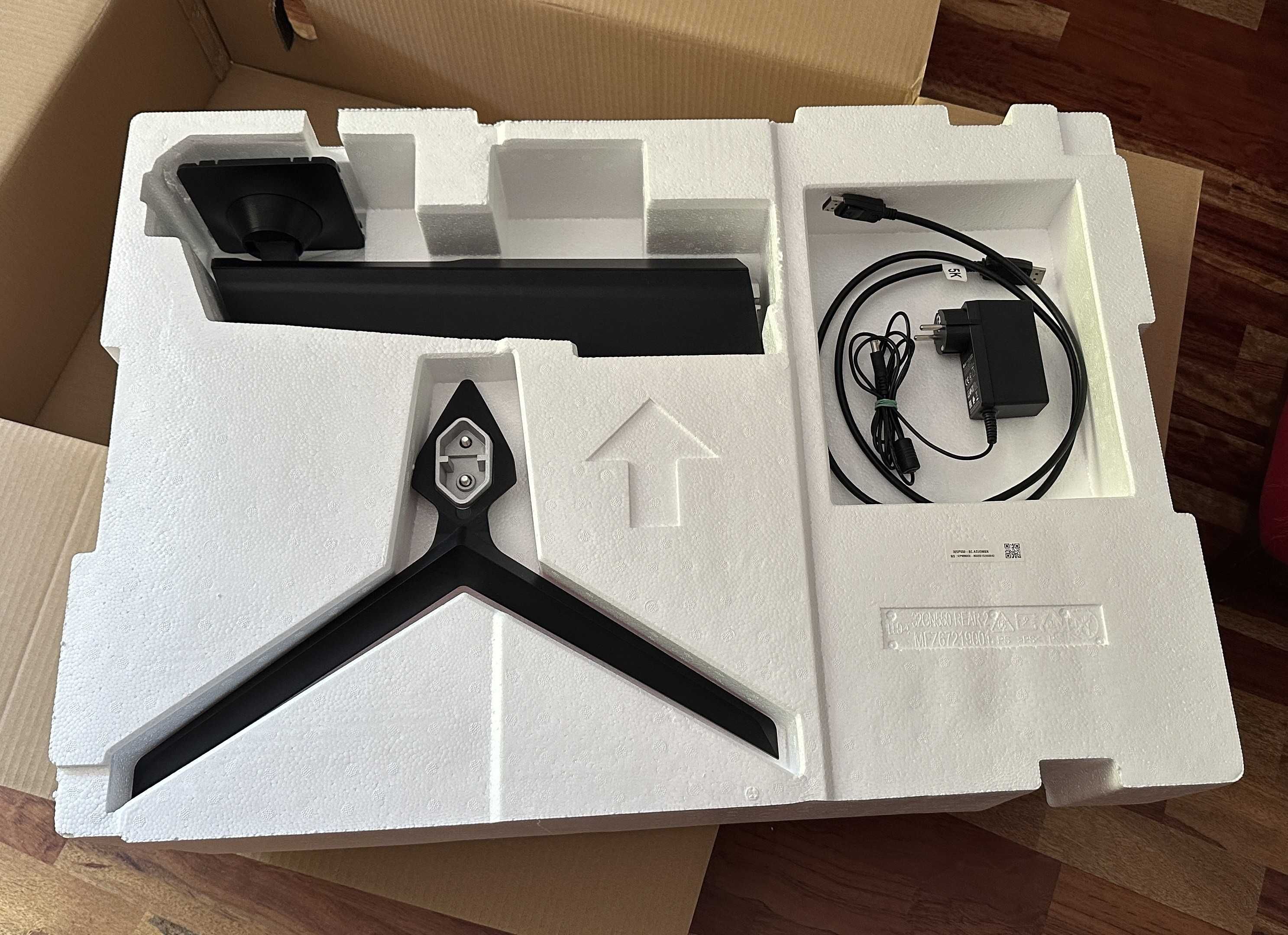 LG Ultra Gear 32GP850-B Gaming Monitor
