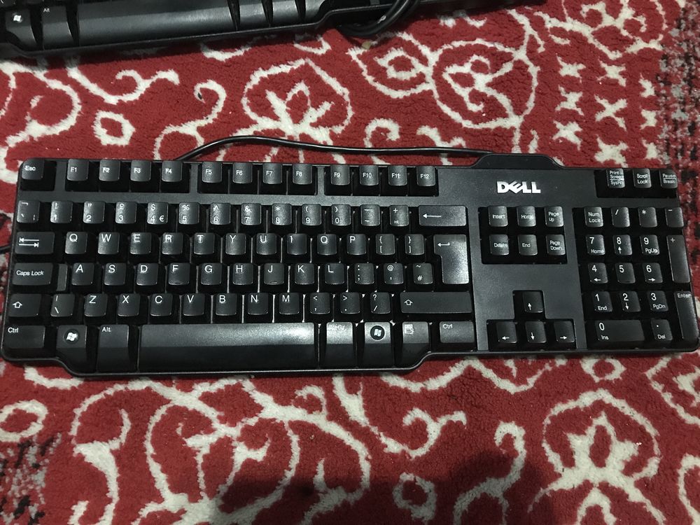 Продам клавиатуры DELL SK-8115