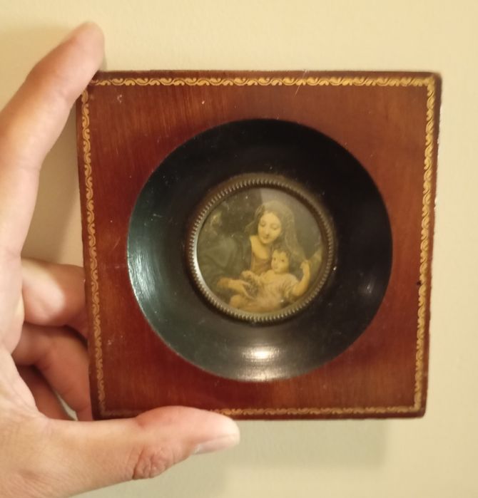 Pequeno quadro antigo