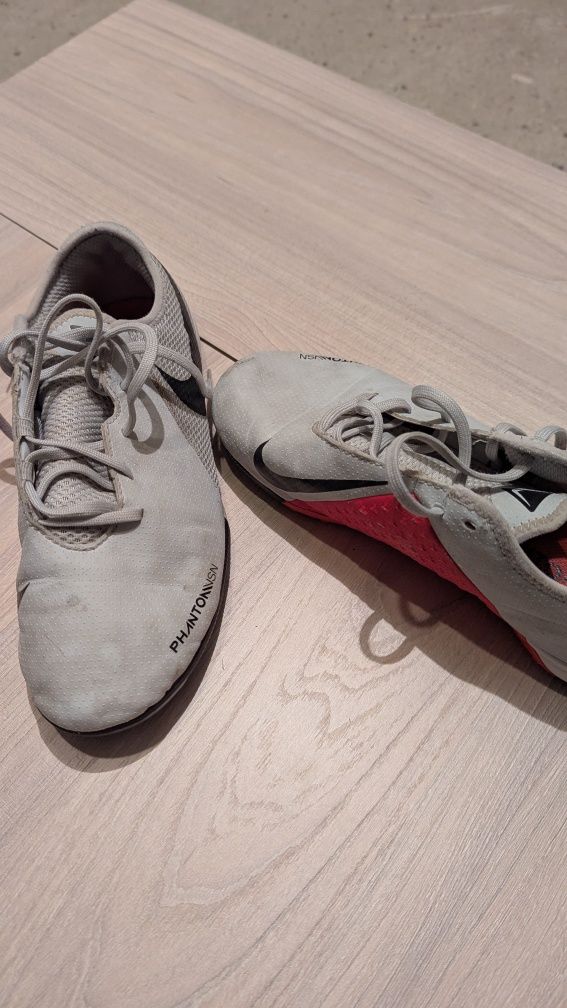 Halówki Nike Phantom VSN rozmiar 38,5 do szkoły na halę, Lublin