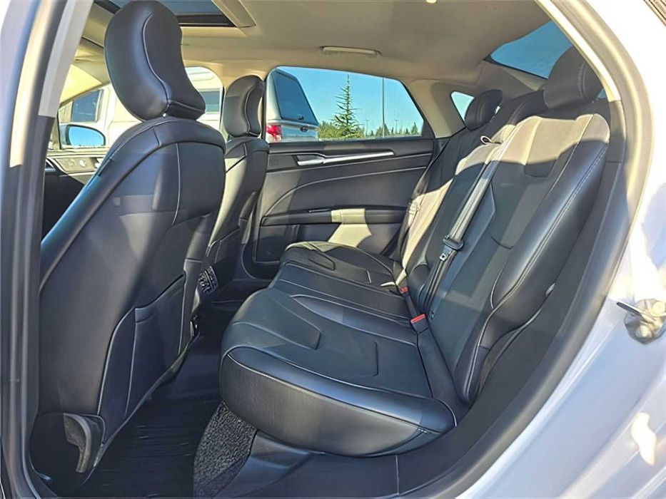 Ford Fusion      2018