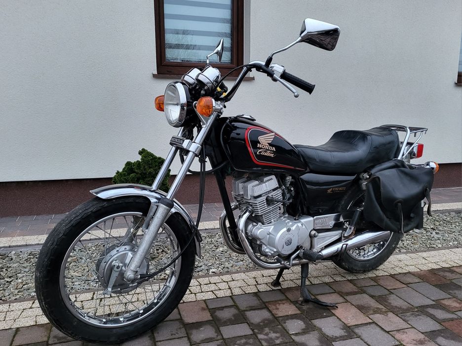 Mondial hps 125 fajny stan. 2018r Honda Custom.
