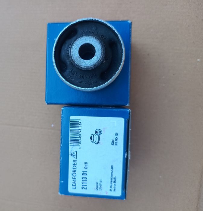 Сайлентблок переднього важеля (задній) VAG, LEMFORDER (21113 01) (1J04