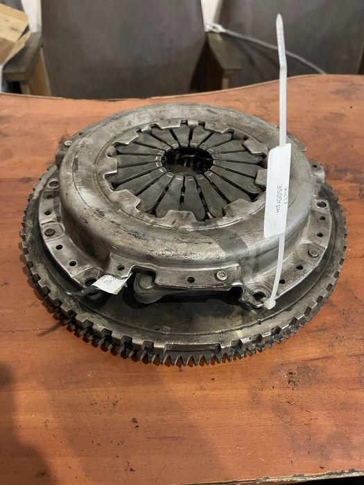 Комплект щеплення корзина диск маховик Kia Shuma 1.5 VALEO MB03 KIC 17