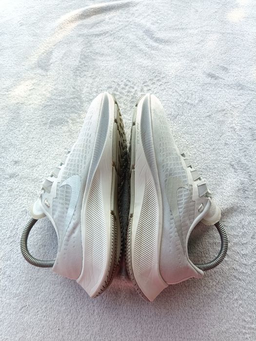 Женские кроссовки Nike Zoom р39.5-40