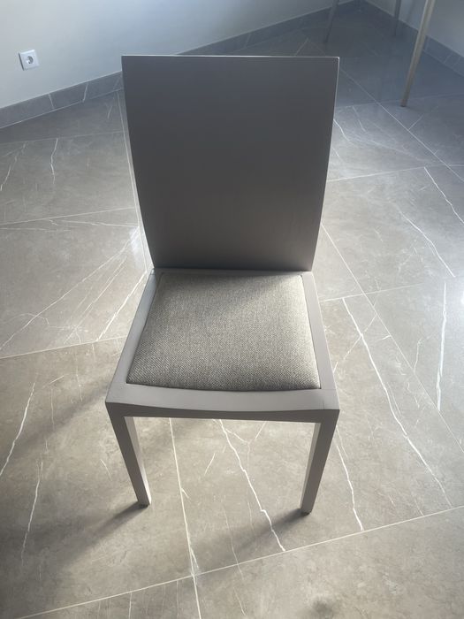 Mesa extensivel elegante e com design moderno