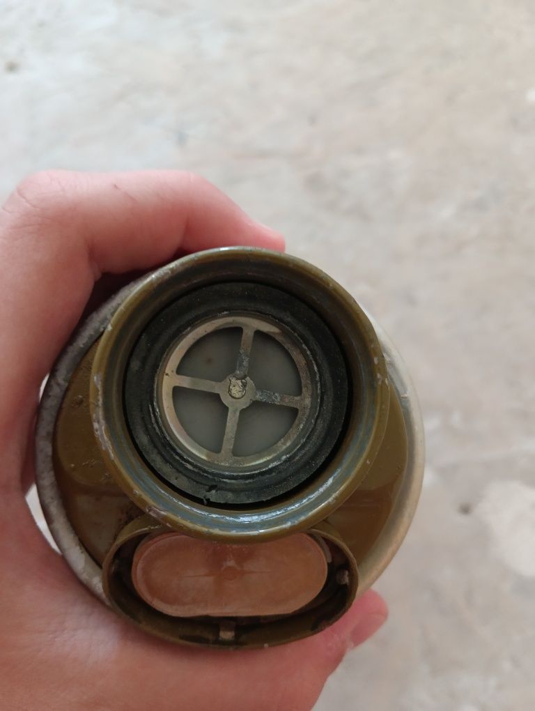 Протигаз та фільтра