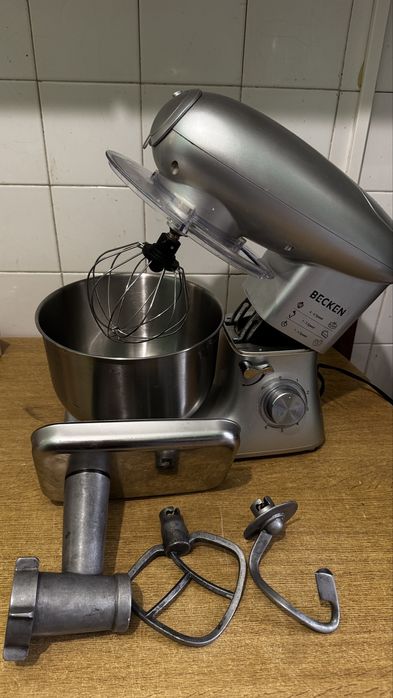 Robot de cozinha  BECKEN