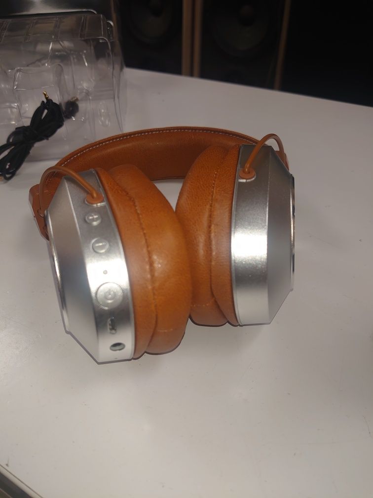 Навушники Onkyo Cleer Pure. полноразмерные Bluetooth