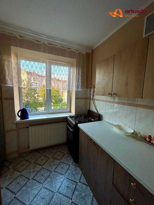 Продаж 2 кім Квартири вул. Берегова