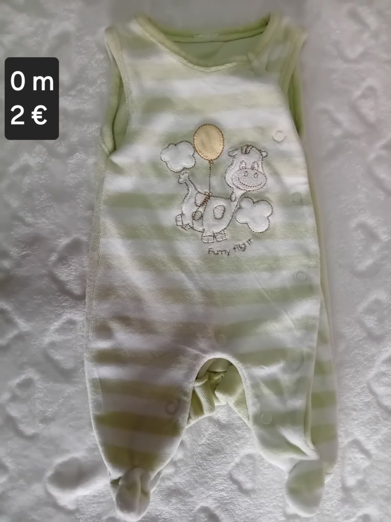 Roupa bebé menina