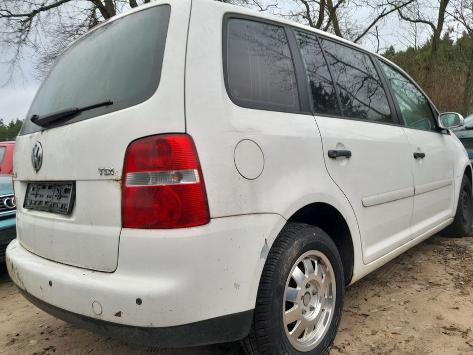 VW Touran 1.9TDI 105km z de