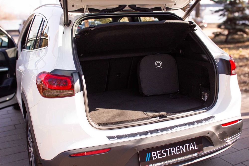 Прокат / Оренда Mercedes Benz EQА 250