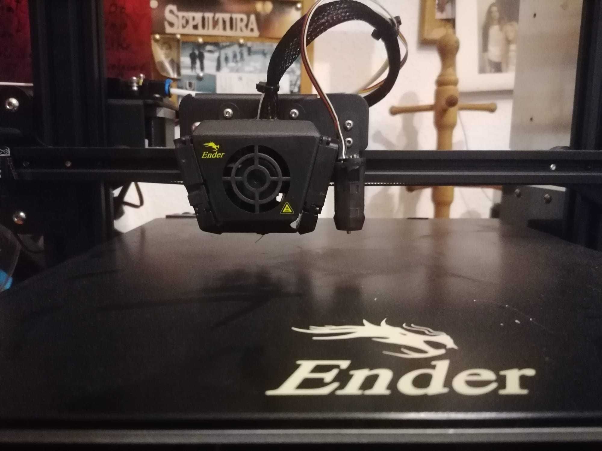 Creality Ender 3 Max C/ CR Touch e Solid Bed Mounts