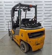 Wózek widłowy używany Jungheinrich TFG425 przesuw TRIPLEX