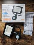 Nowe Halogeny LED z Czujnikiem Ruchu 220-240 V