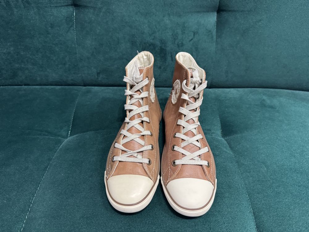 Buty damskie skórzane Converse
