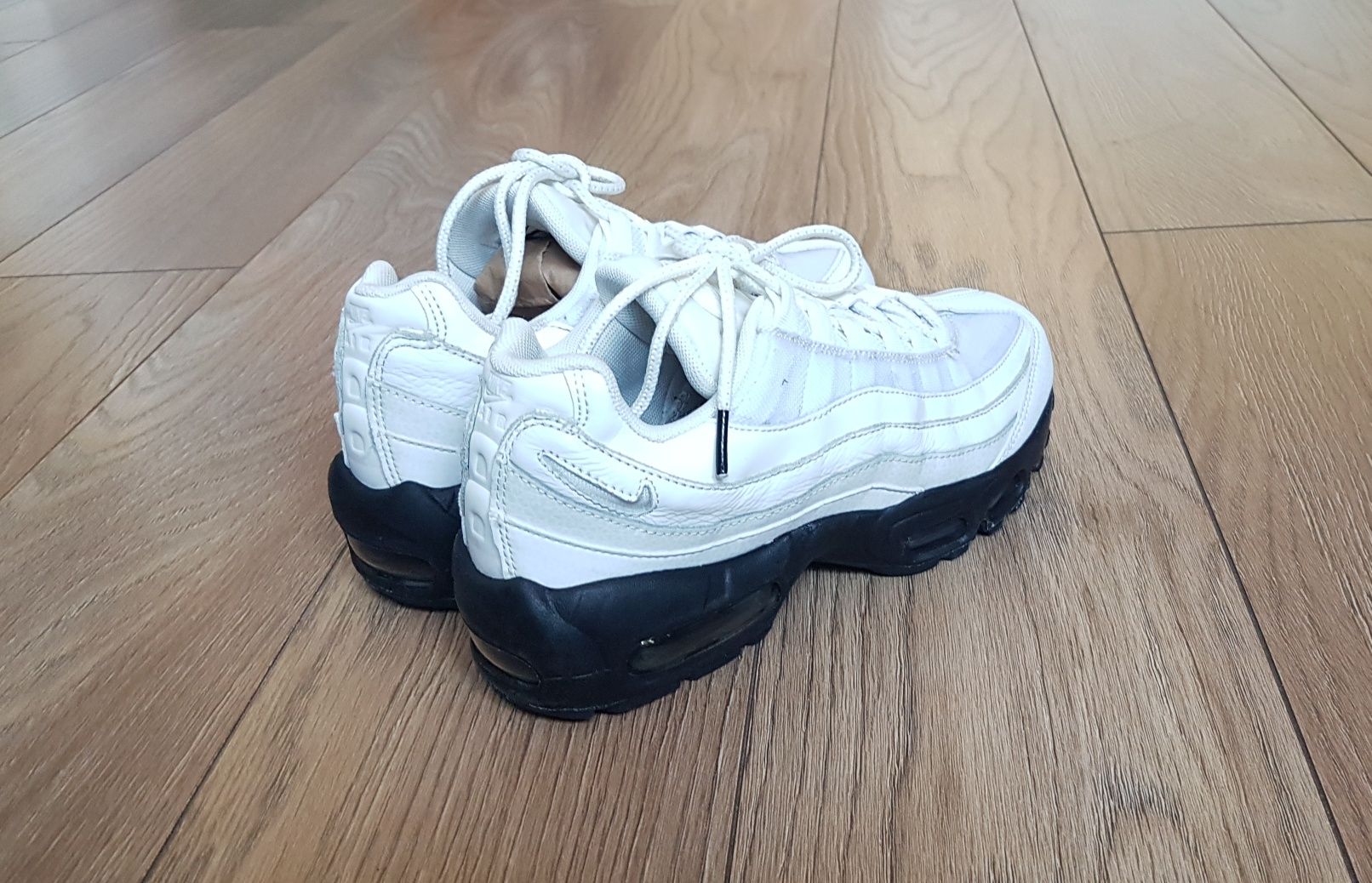 Buty Nike Air Max 95 White Black rozmiar  37,5 okazja Sneakers