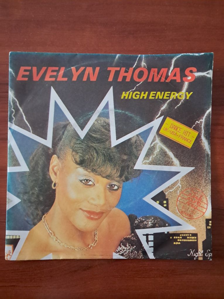 5 Singles música variada