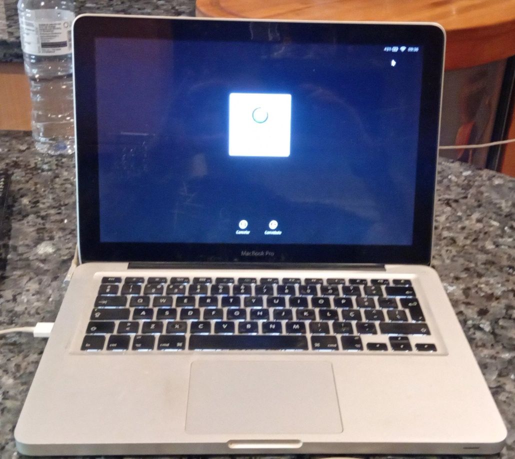 Macbock pro I5 2.5