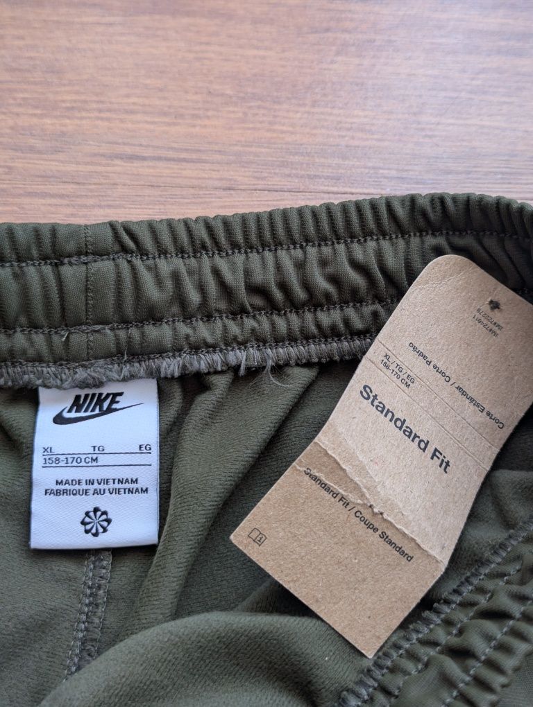 Нові штани Nike оригінал