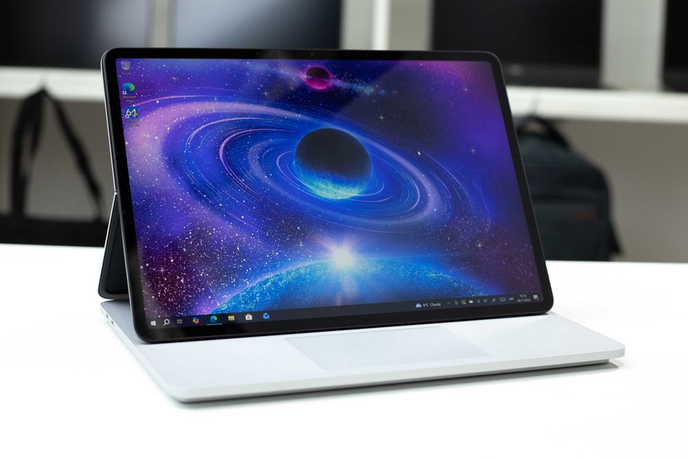 Microsoft Surface Laptop Studio i7-11370H 32Ram 1TbSSD RTX3050Ti QHD